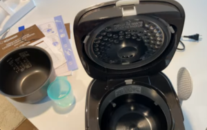 Zojirushi NS‑TSC10 5.5‑Cup Rice-Cooker-Manual-Settings-Cleaning-and-Troubleshooting-Guide