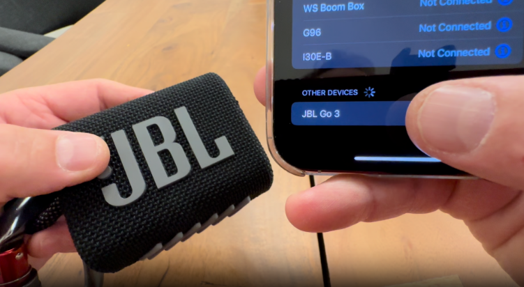 JBL-Go-3-Manual – Product-Overview,-Features, &-Troubleshooting-Guide-fig-2-connecting