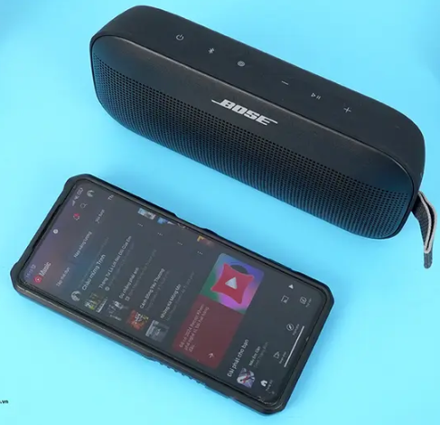 Bose-SoundLink-Flex-Manual – Product-Overview,-Features,-Setup-&-Troubleshooting-Guide-fig-2