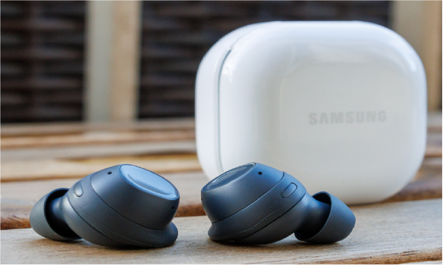 Samsung Galaxy Buds FE Manual: How to Set Up & Use